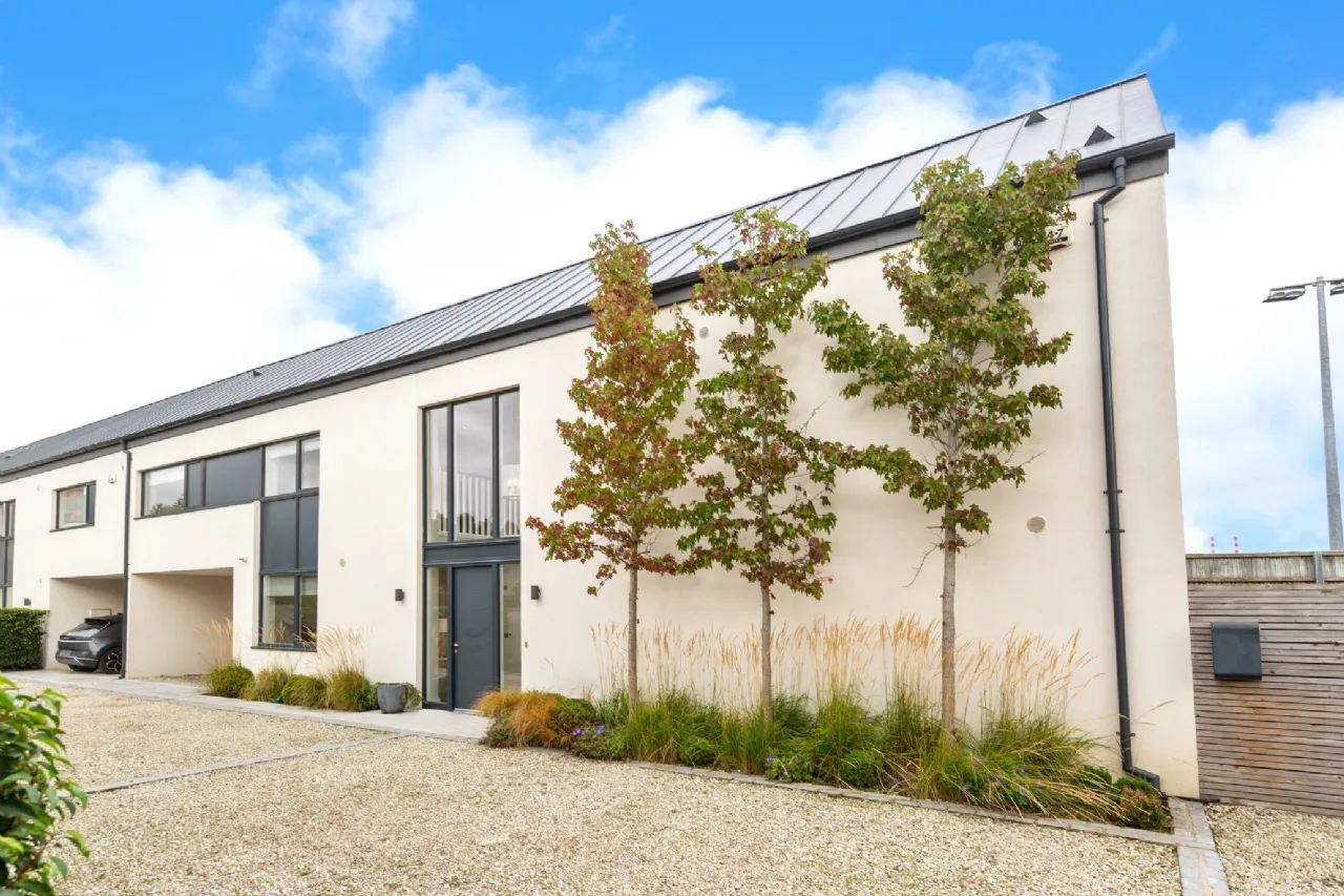 Photo of Orchard Lodge, Holyrood Park, Sandymount, Dublin 4, D04 C3F9