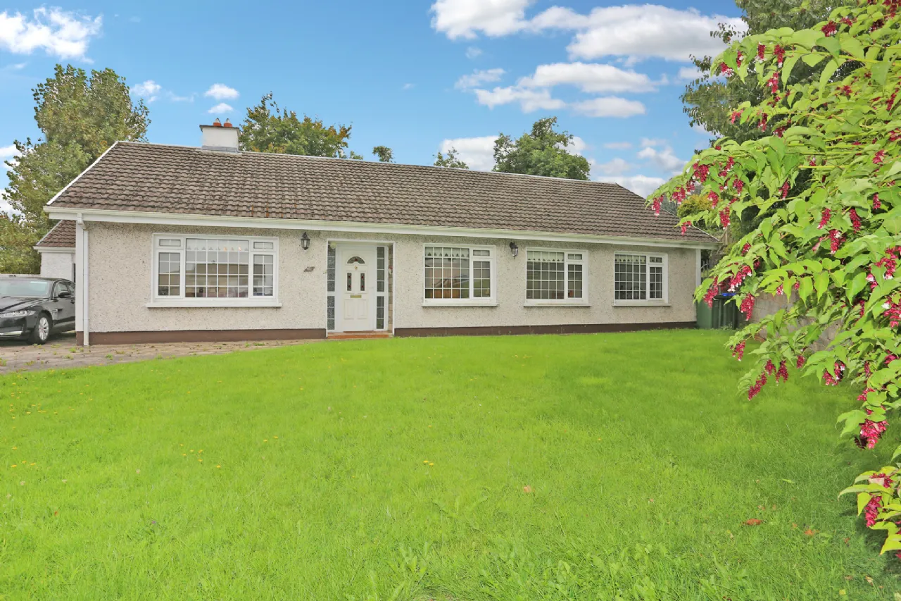 Photo of 61 Tullyvarraga Court, Shannon, Clare, V14 N265