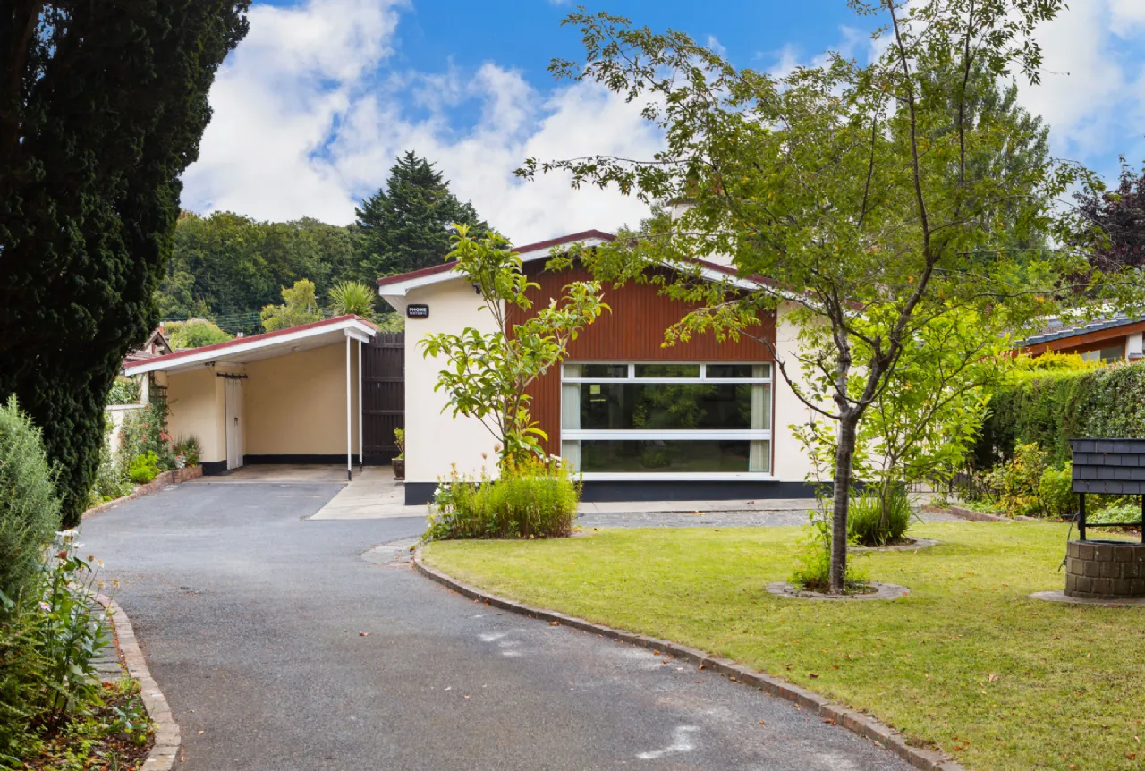 Photo of 39 Castle Park, Monkstown, Blackrock, Co. Dublin, A94 X752