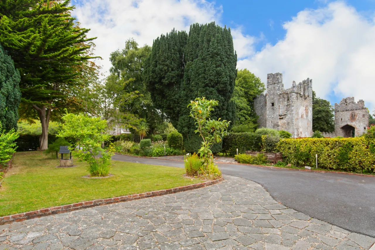 Photo of 39 Castle Park, Monkstown, Blackrock, Co. Dublin, A94 X752