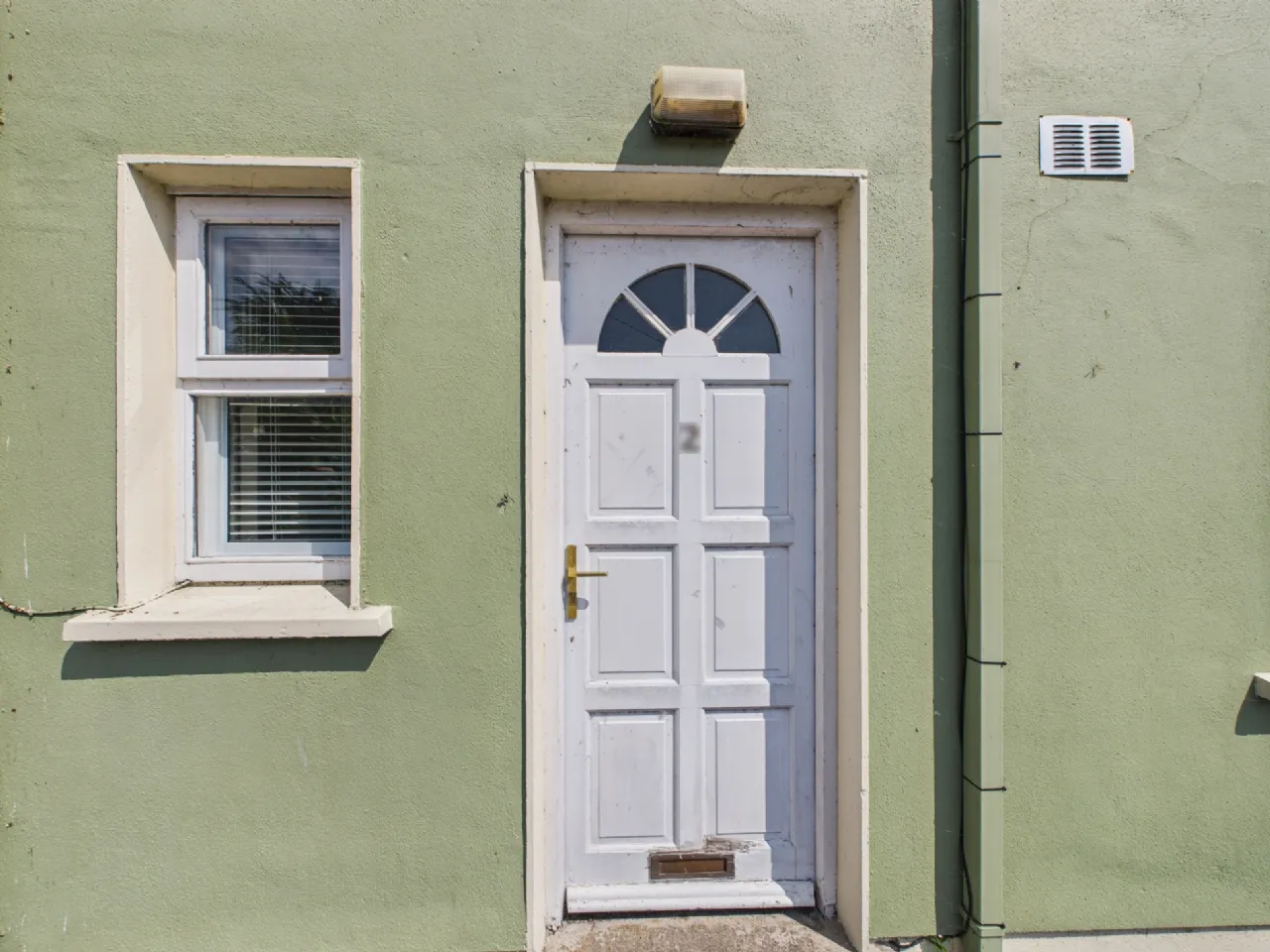 Photo of 2 Living Village, Mountshannon, Co. Clare, V94 P7K8