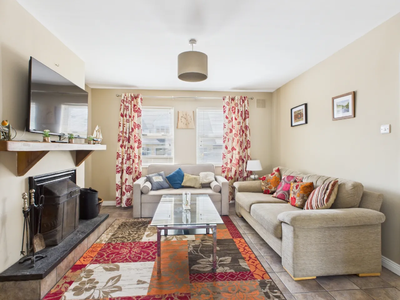 Photo of 2 Living Village, Mountshannon, Co. Clare, V94 P7K8