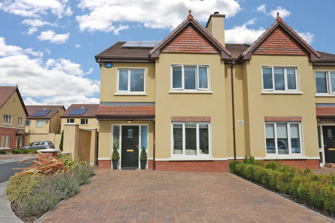Photo of 206 Kylemore, School House Road, Castletroy, Limerick, V9432P9