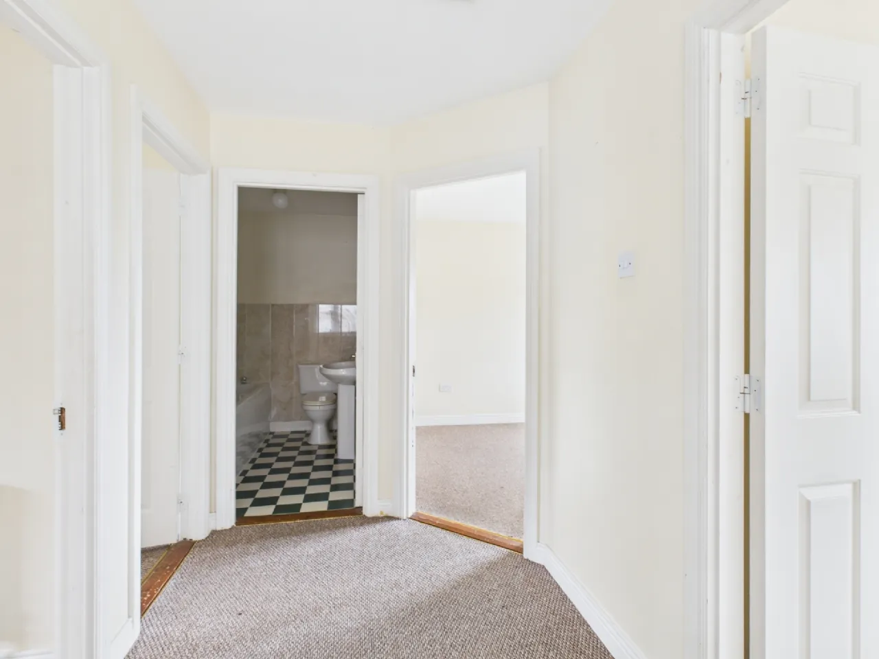 Photo of 33 Willow Park, Mount Garrett, New Ross, Co. Wexford, Y34HR64