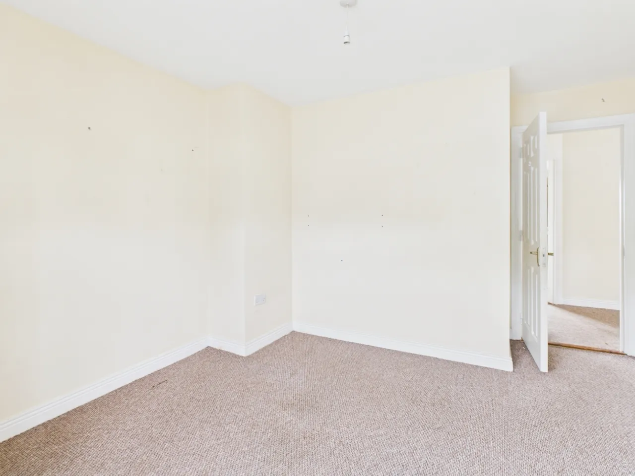 Photo of 33 Willow Park, Mount Garrett, New Ross, Co. Wexford, Y34HR64