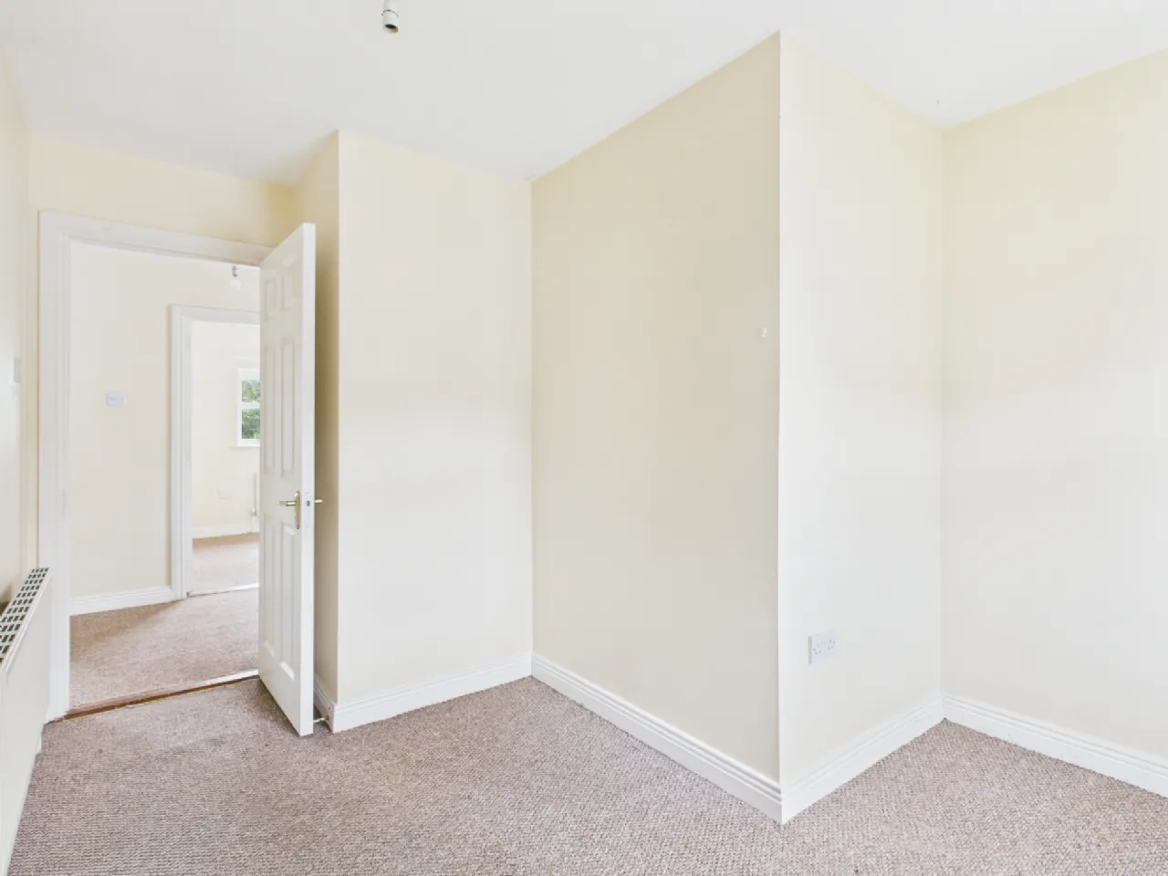 Photo of 33 Willow Park, Mount Garrett, New Ross, Co. Wexford, Y34HR64