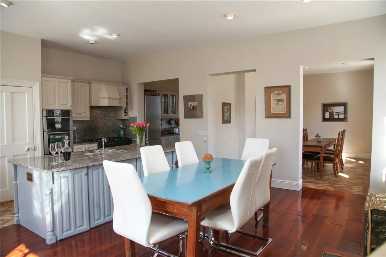 Photo of Kilteelagh House, Dromineer, County Tipperary, 76KM