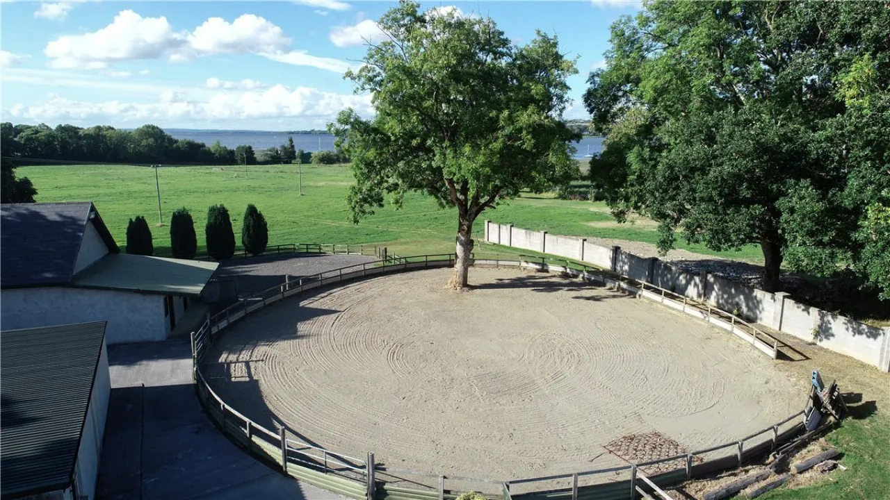 Photo of Kilteelagh House, Dromineer, County Tipperary, 76KM