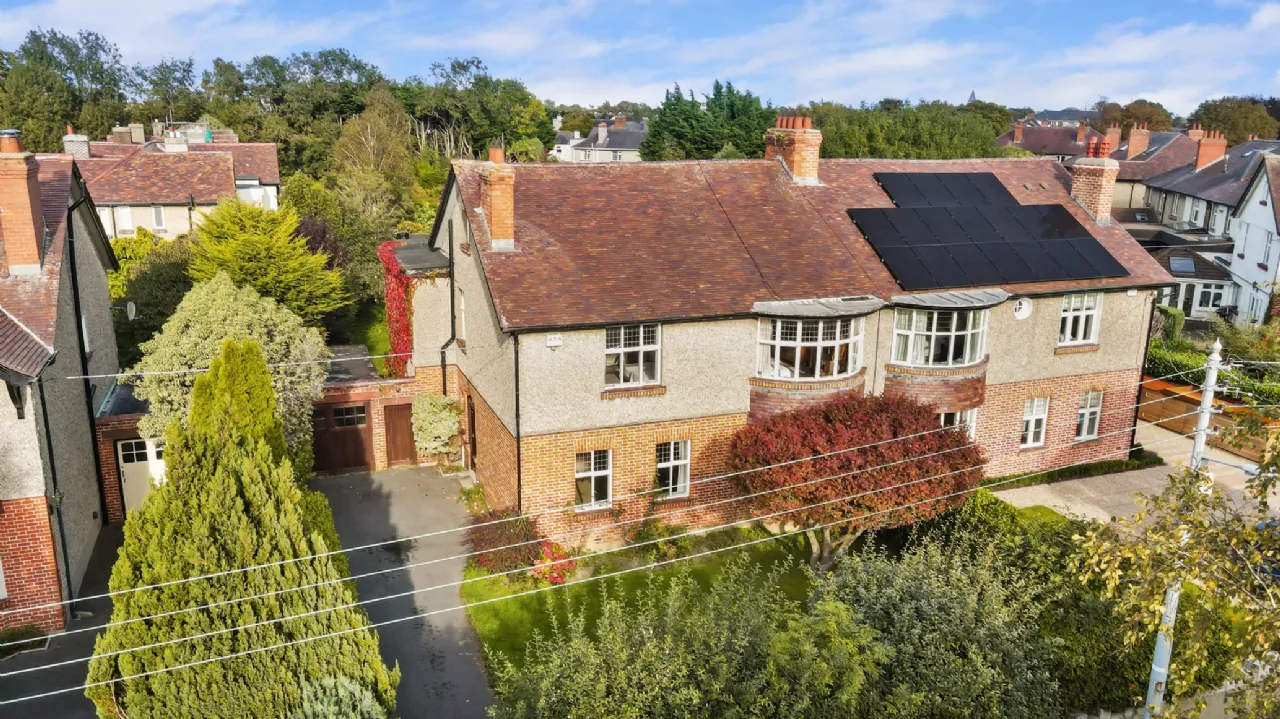 Photo of 15 Rathdown Park, Terenure, Dublin 6w, D6W EK75