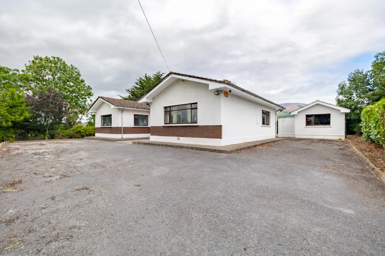 Photo of Kilcash Cross, Clonmel, Co. Tipperary, E91 R2H1