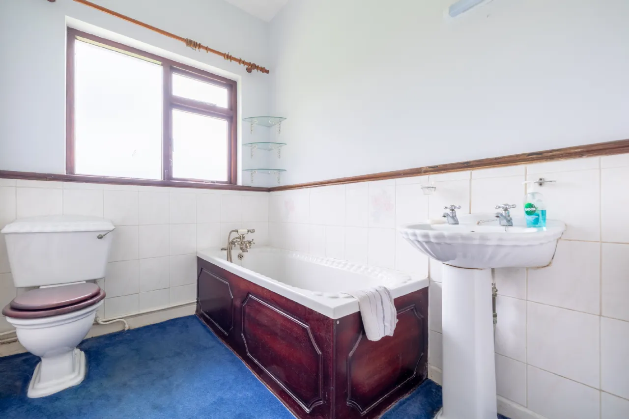 Photo of Kilcash Cross, Clonmel, Co. Tipperary, E91 R2H1