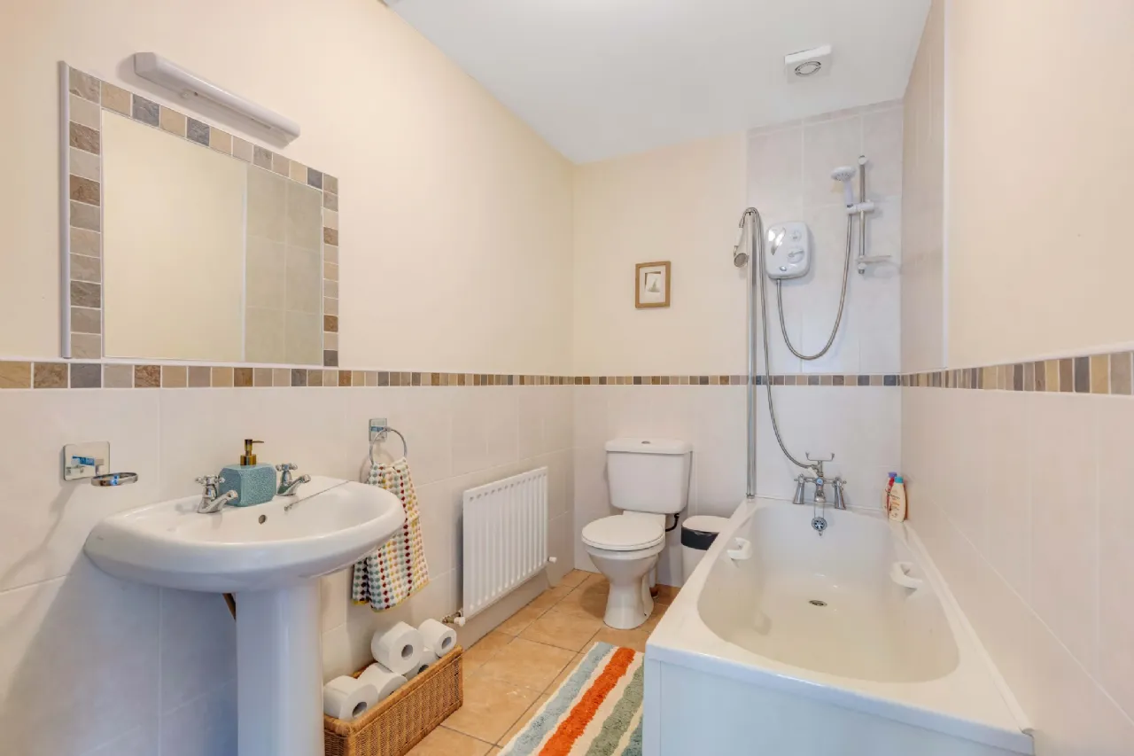 Photo of 21 Oak Manor, Drumgola Wood, Cavan, H12 VP70