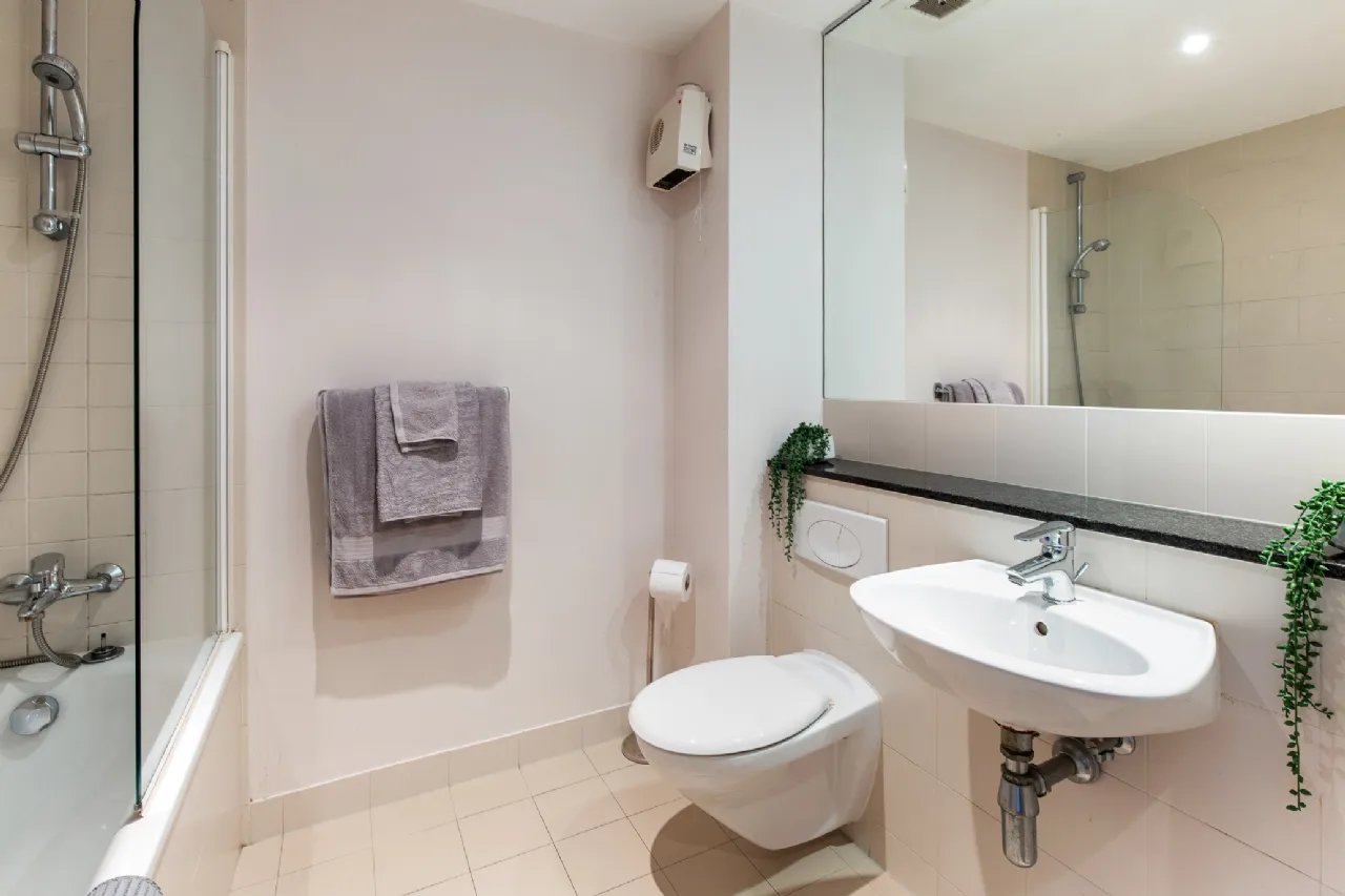 Photo of 6 Crosbies Yard, Ossory Road, Dublin 3, D03 AT80