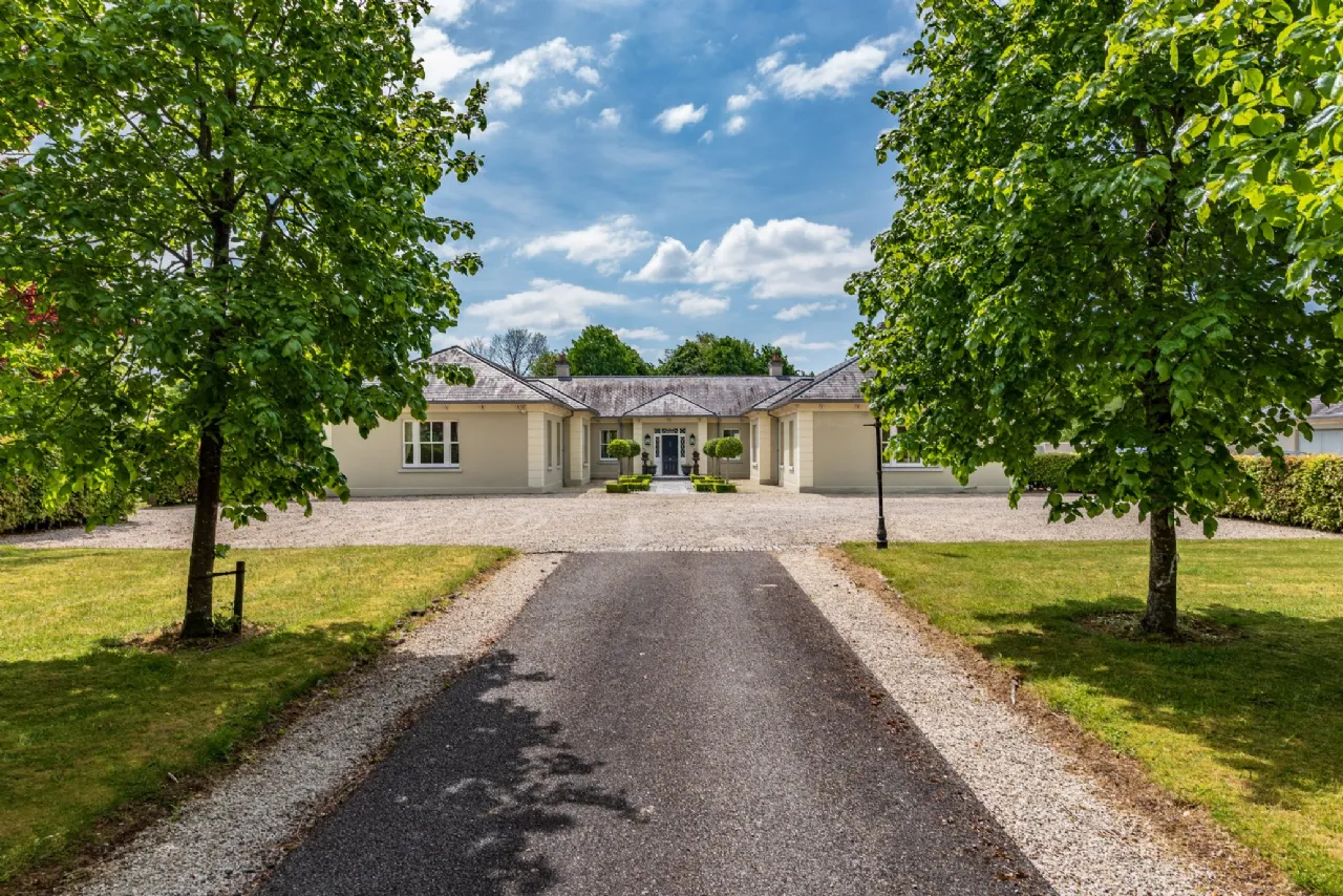 Photo of Winterberry Lodge, Eyrefield, The Curragh, Co. Kildare, R56 KC03