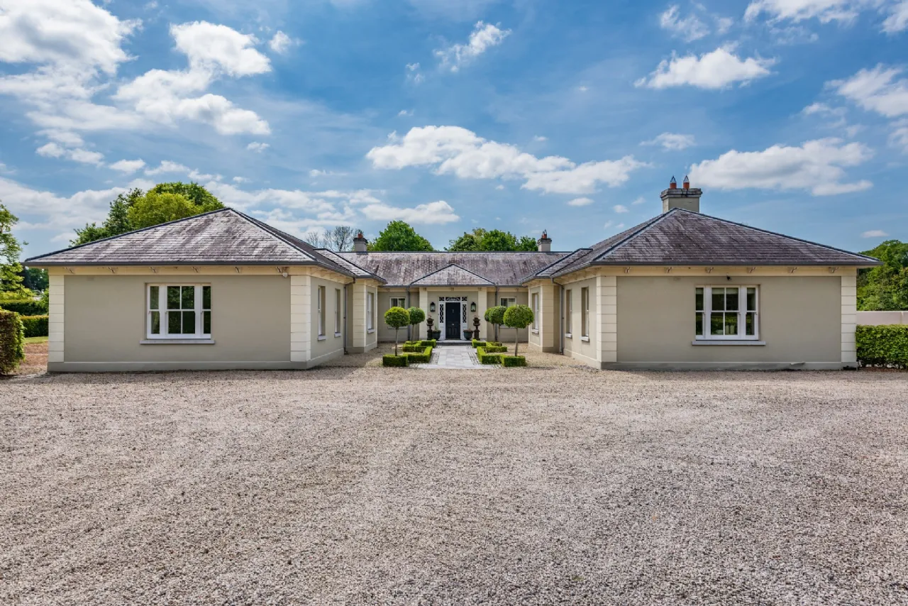 Photo of Winterberry Lodge, Eyrefield, The Curragh, Co. Kildare, R56 KC03