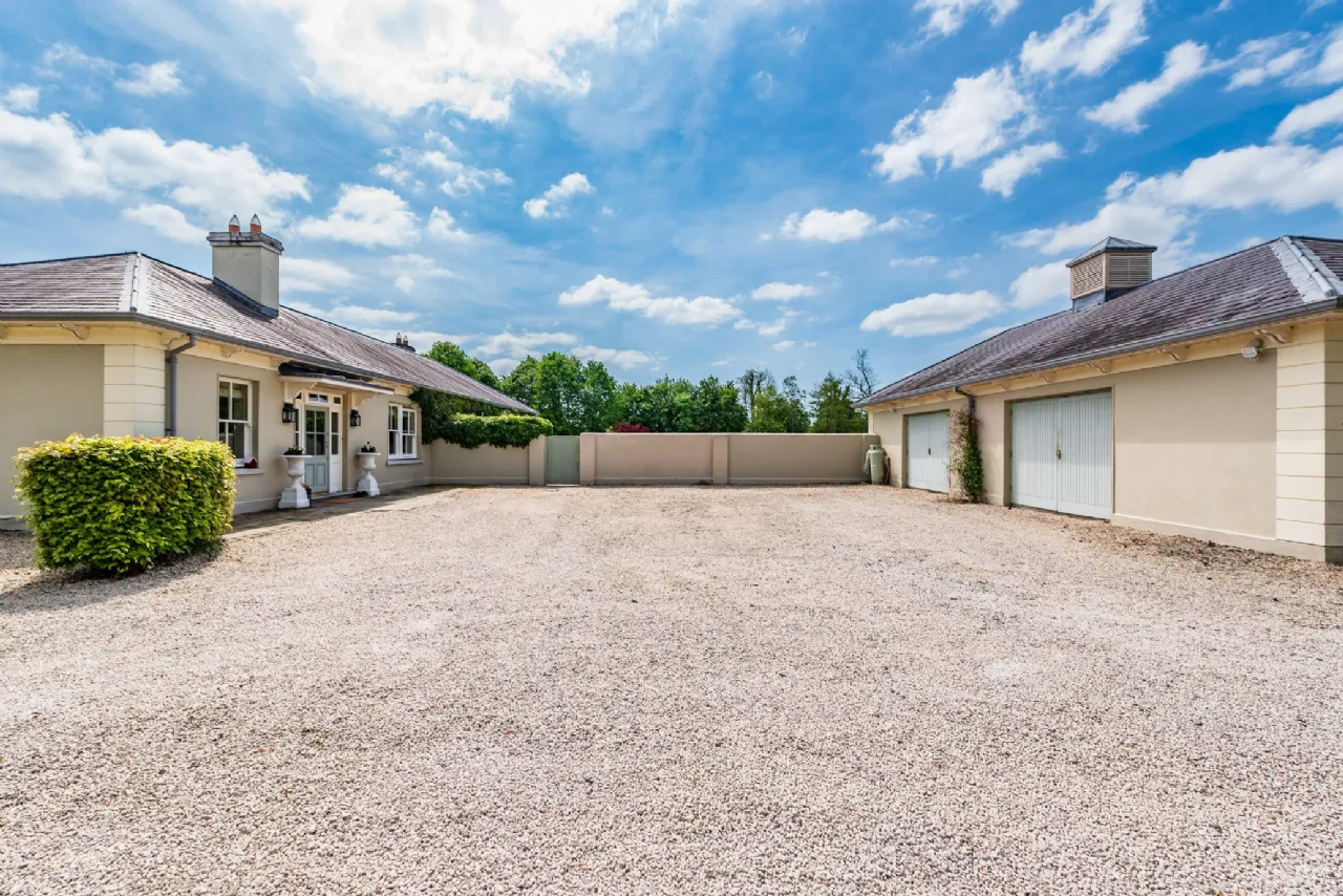 Photo of Winterberry Lodge, Eyrefield, The Curragh, Co. Kildare, R56 KC03