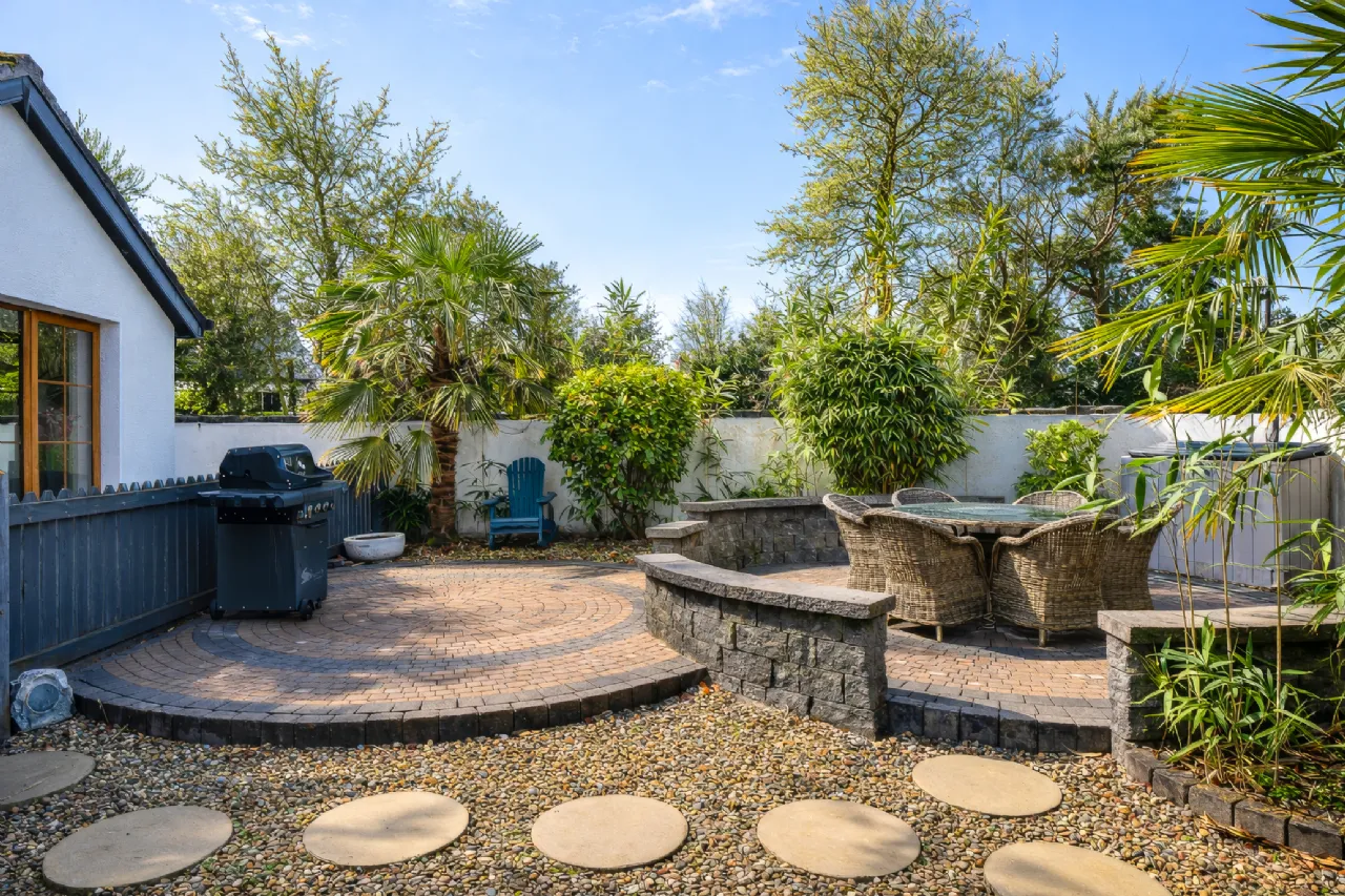 Photo of 8 Millbrook, Killeigh, Co Offaly, R35 YX85