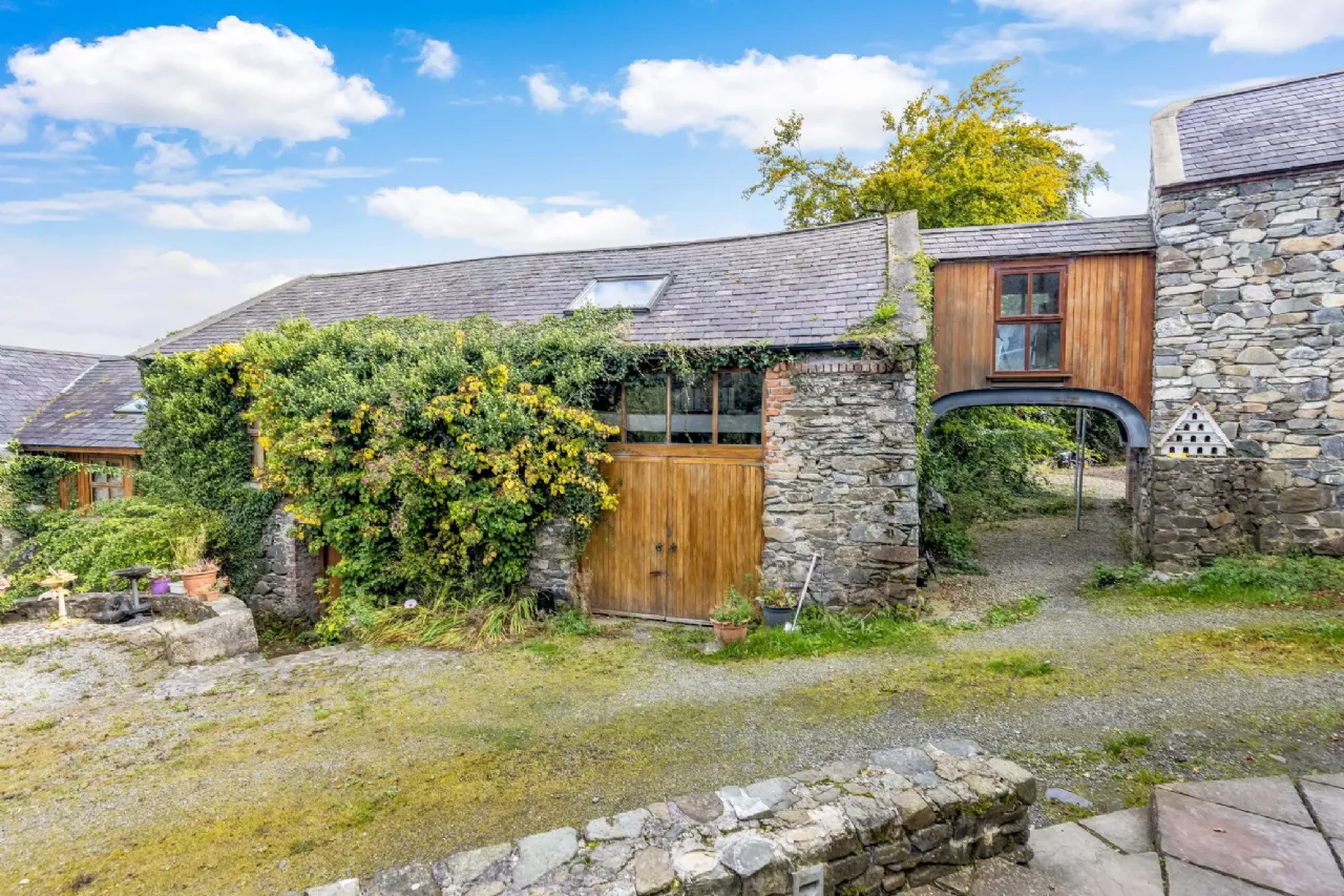 Photo of Derryvally House, Ballybay, Co. Monaghan, A75 WN72