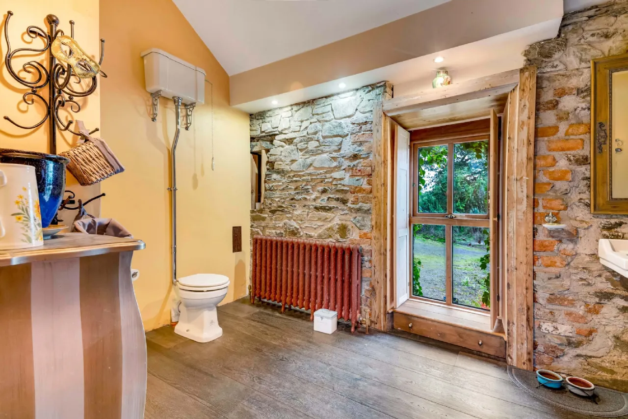 Photo of Derryvally House, Ballybay, Co. Monaghan, A75 WN72