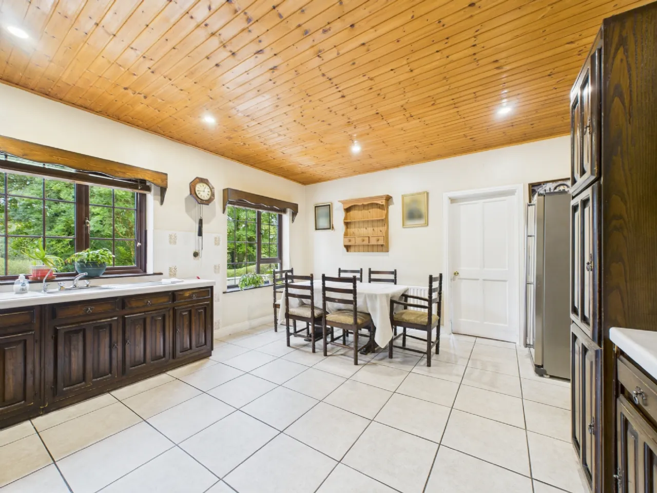 Photo of Sanborn House, 16 Edenvale, Kilrush Road, Ennis, Co Clare, V95YA36