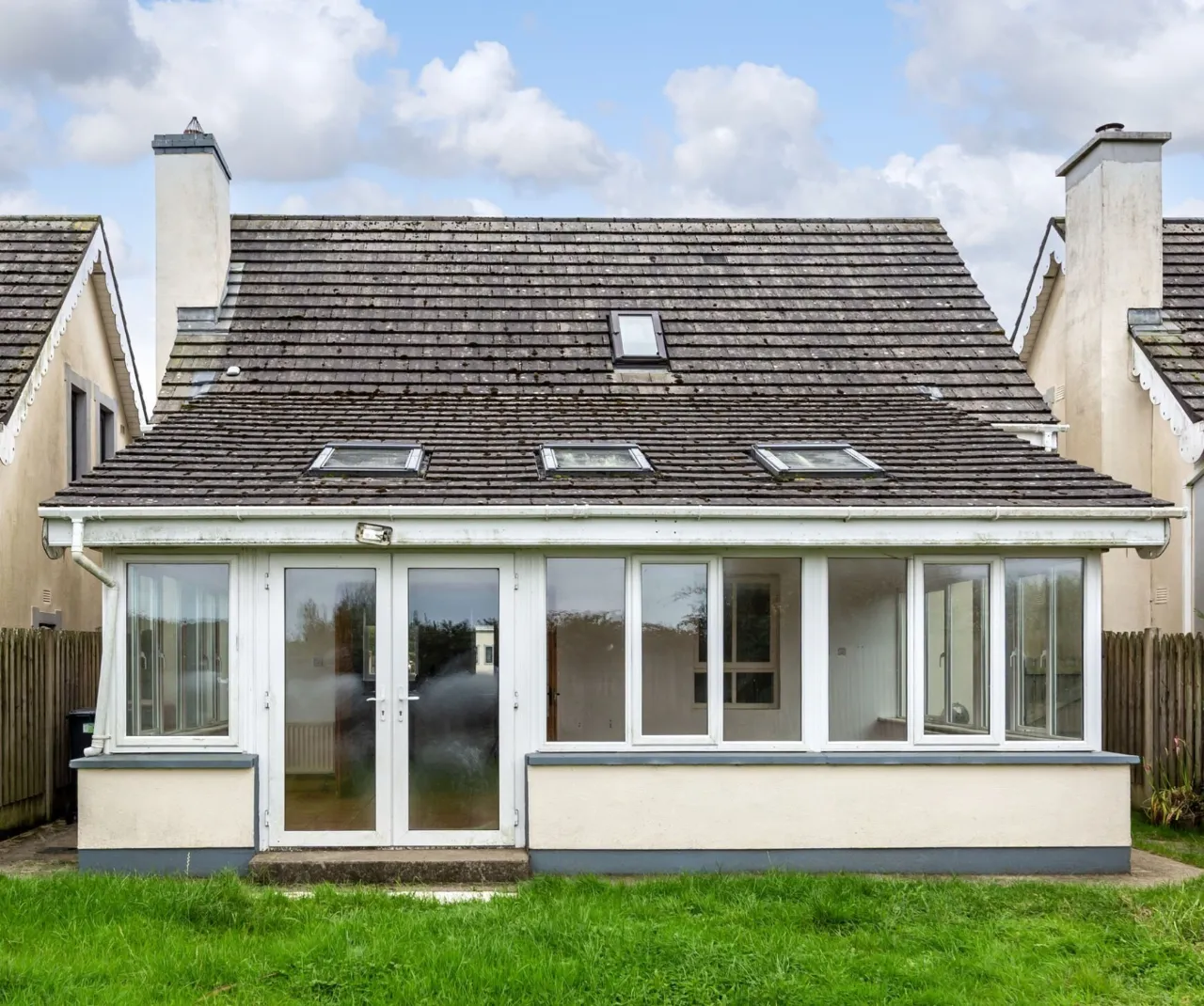 Photo of 8 Elm Grove, Rosslare Strand, Co Wexford, Y35H925