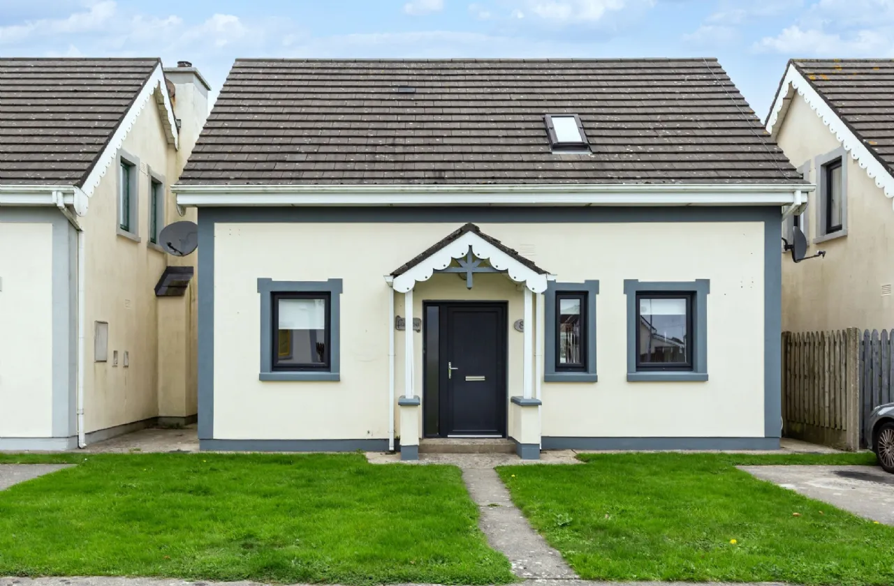 Photo of 8 Elm Grove, Rosslare Strand, Co Wexford, Y35H925