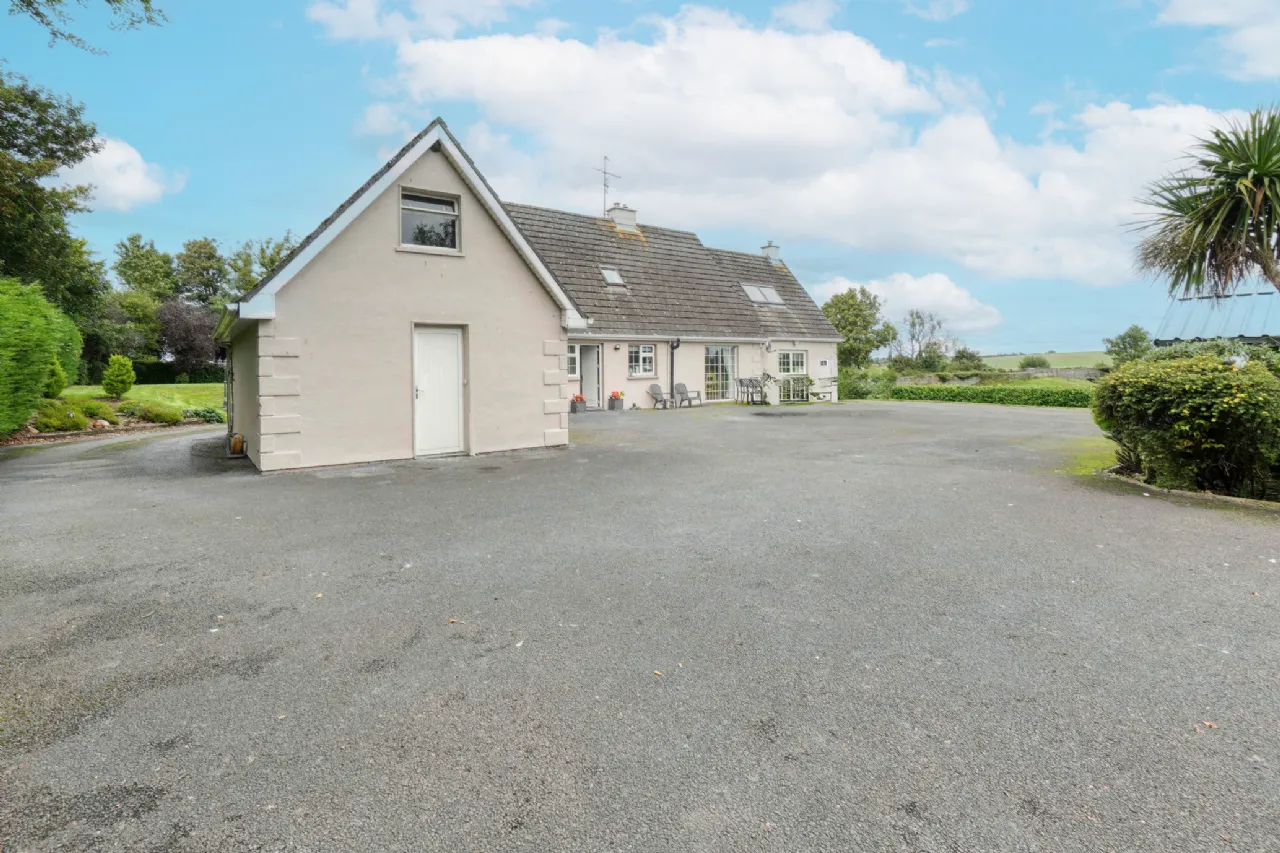 Photo of Larkins Cross, Ridge Road, Portlaoise,, Co. Laois, R32 DCF4