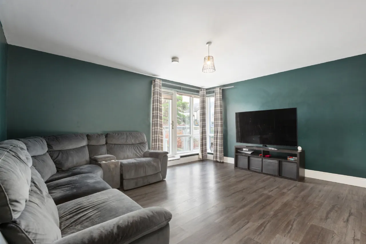 Photo of 27 Willow Glen, Glenamuck Road, Carrickmines, Dublin 18, D18 HK8W