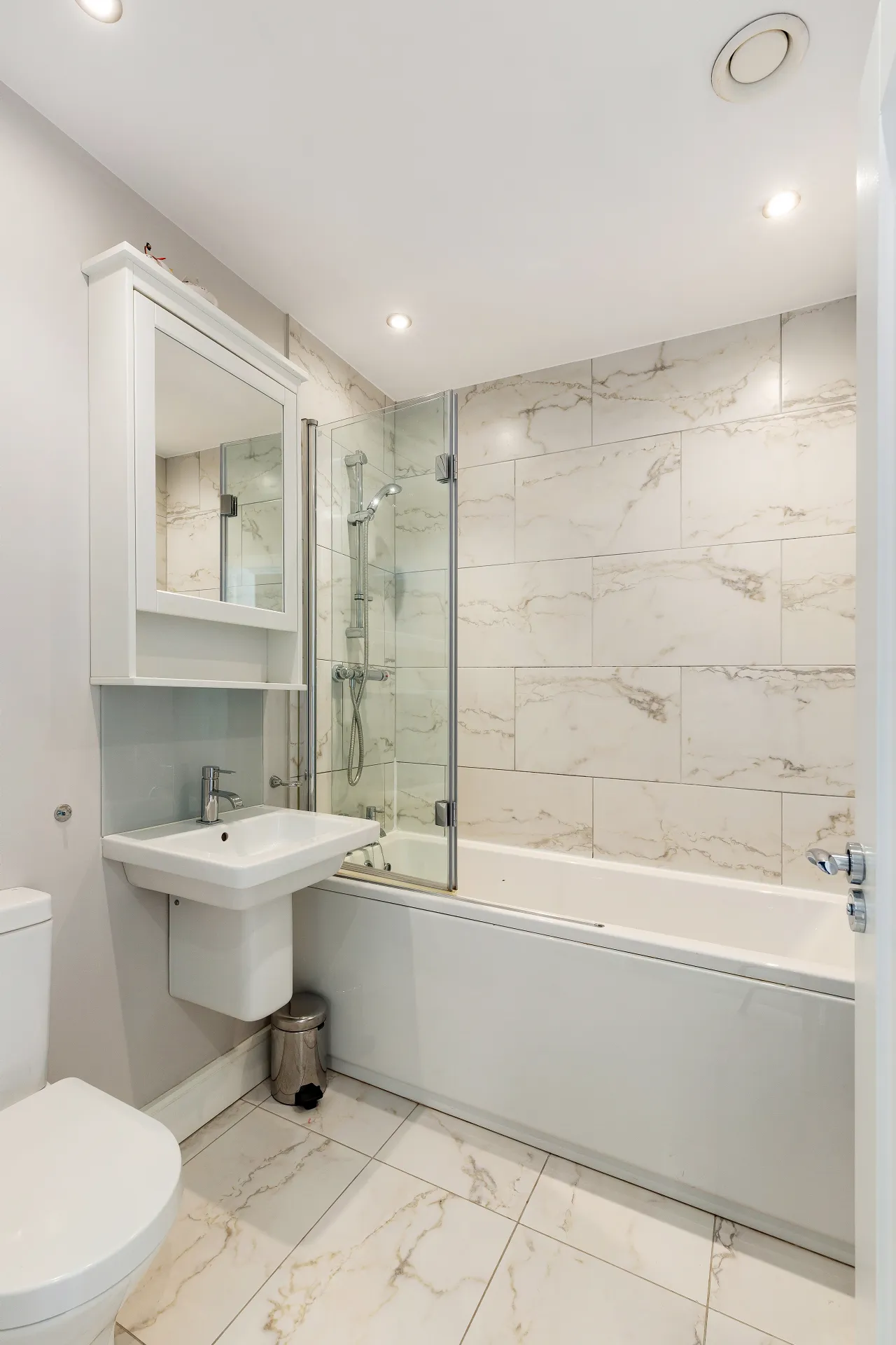 Photo of 63 Diswellstown Manor, Castleknock, Dublin 15, D15 YN5N