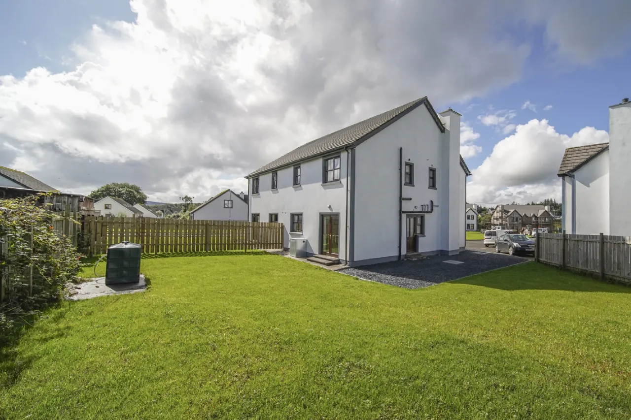 Photo of 14 Radharc an Chuain, Ramelton, Co. Donegal