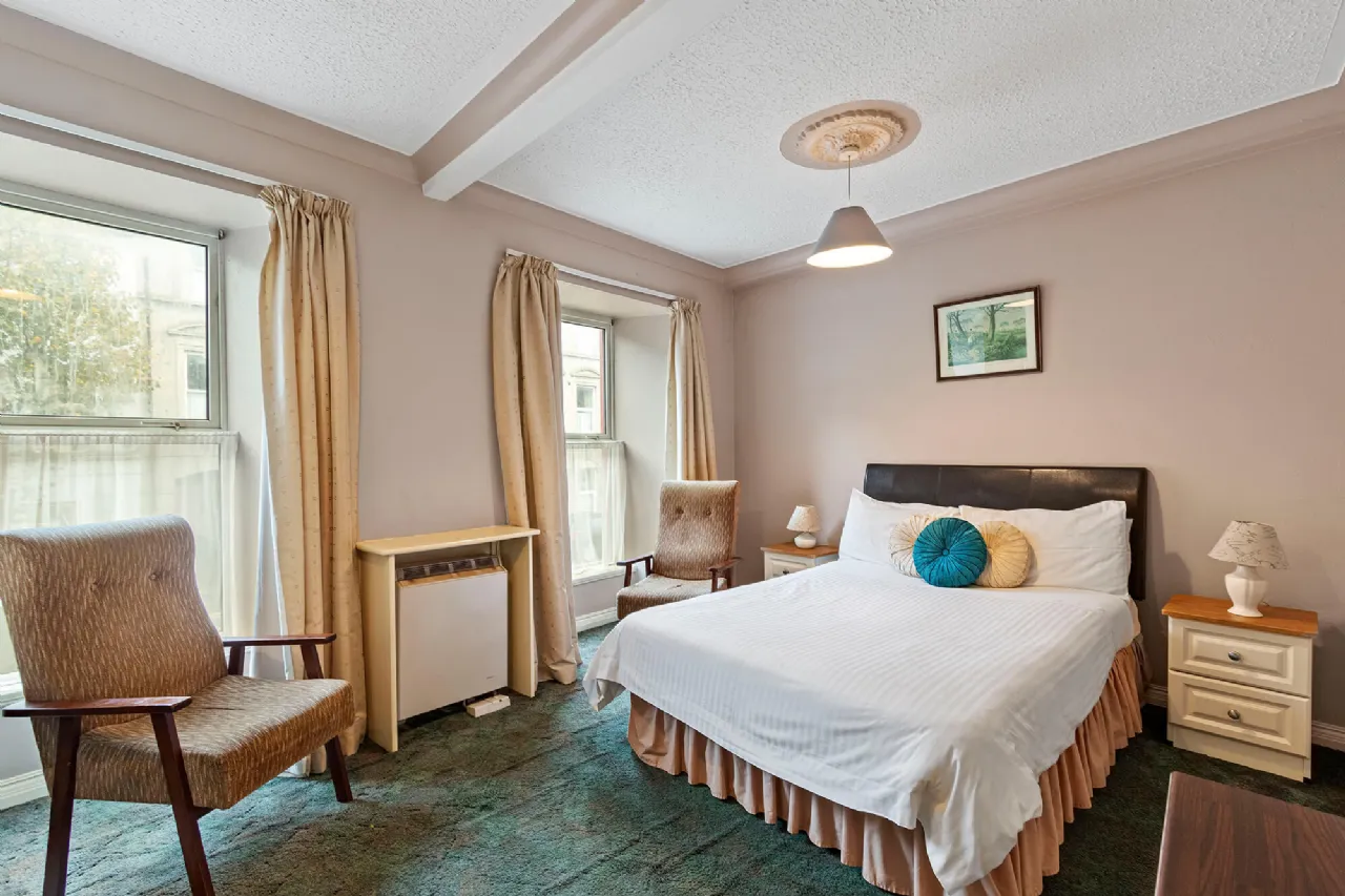 Photo of Ilenroy House, 10 North Street, Skibbereen, Co Cork, P81 DH60