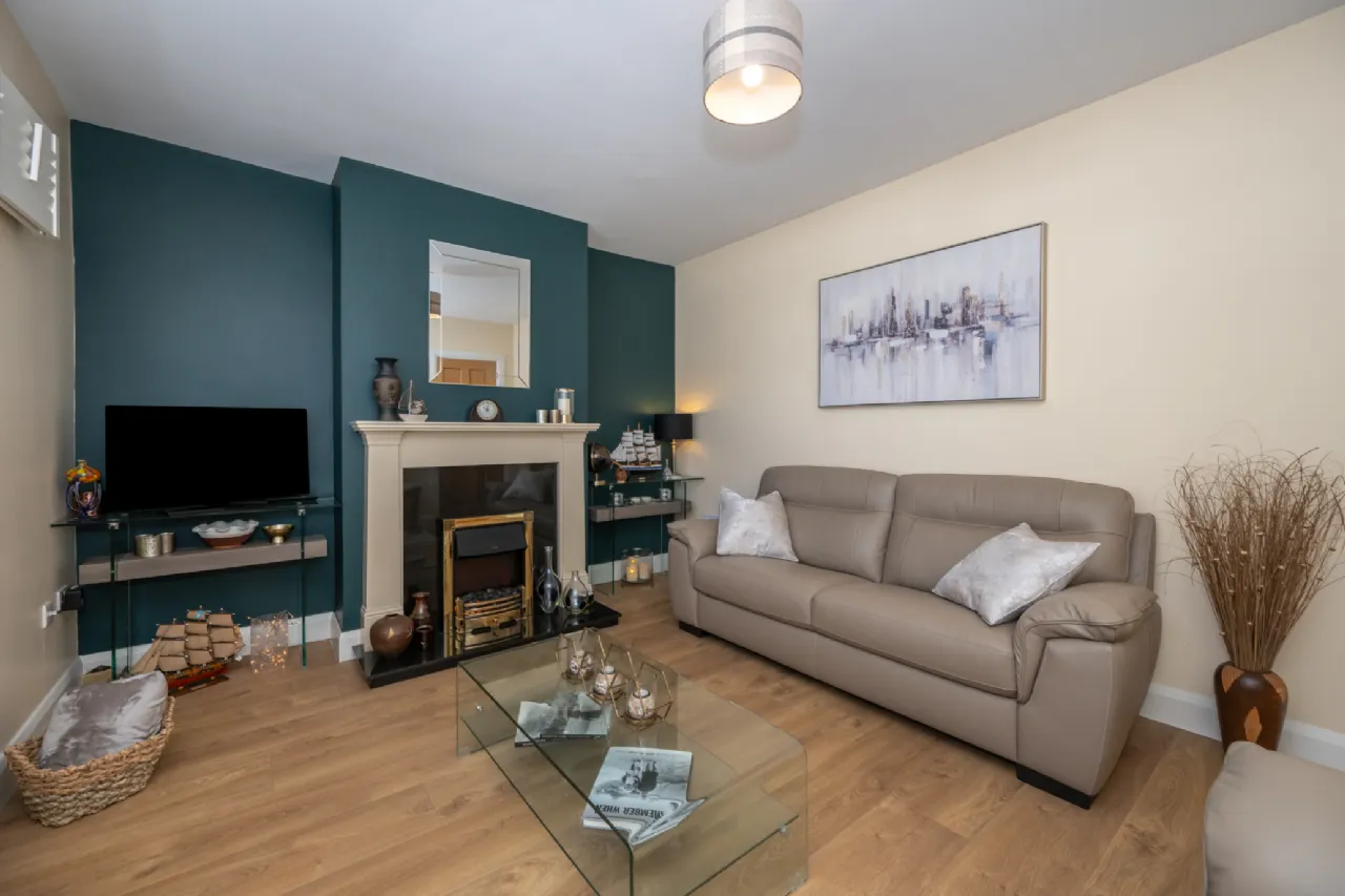 Photo of 107 Earlwood Estate, The Lough, Cork, T12 W5P2