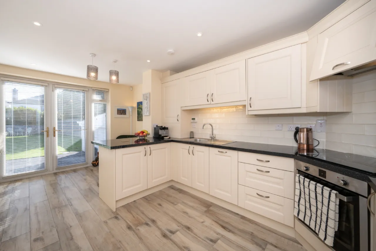 Photo of 107 Earlwood Estate, The Lough, Cork, T12 W5P2