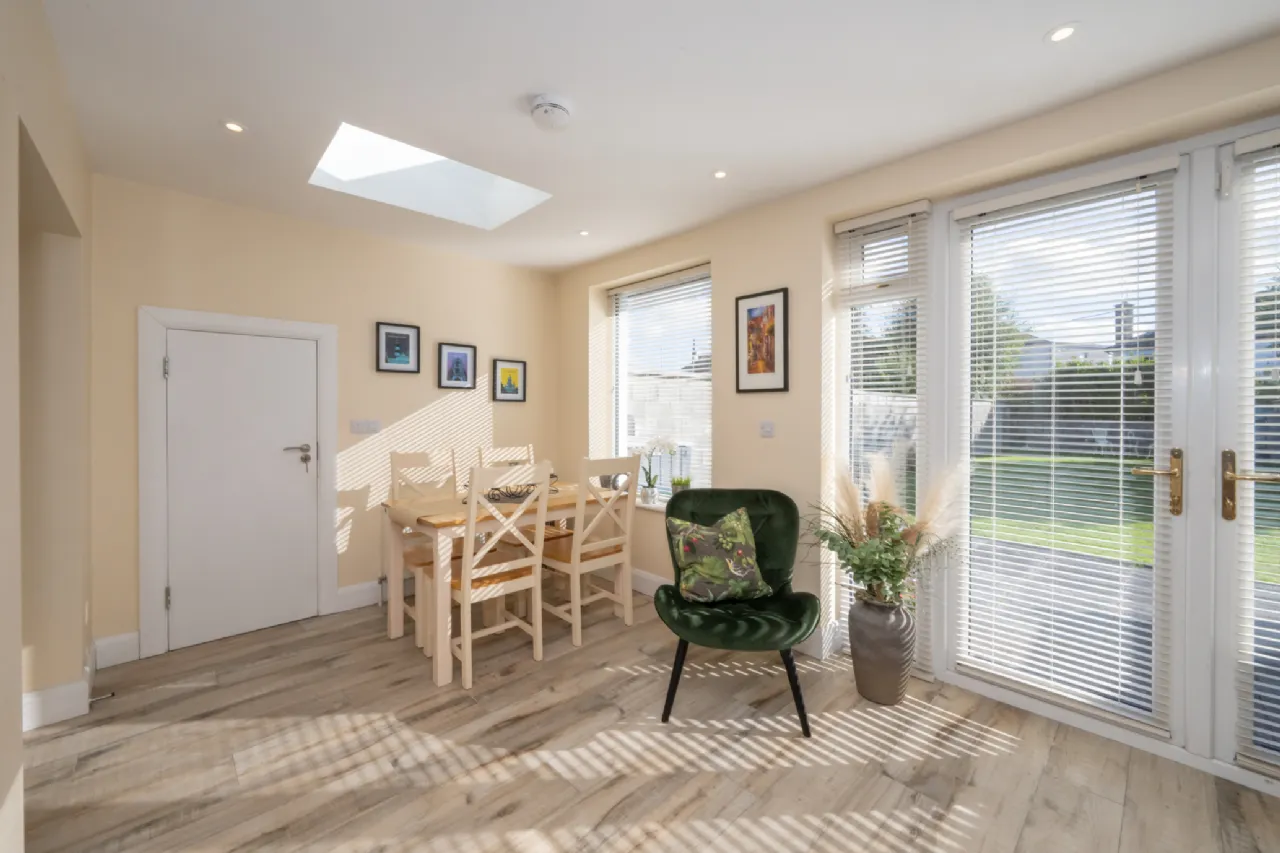 Photo of 107 Earlwood Estate, The Lough, Cork, T12 W5P2