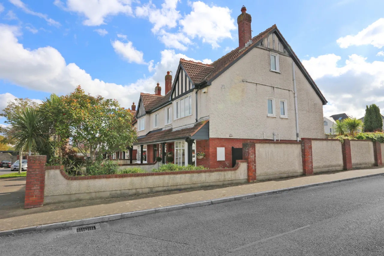 Photo of 30 Greenpark Close, South Circular Road, Limerick, V94 XEP4