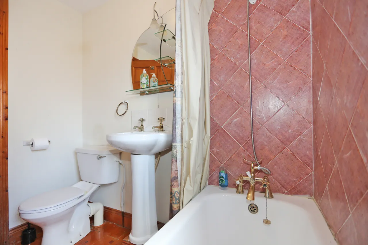 Photo of 30 Greenpark Close, South Circular Road, Limerick, V94 XEP4