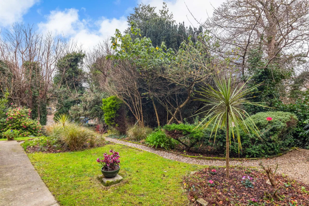 Photo of The Slopes, Knapton Road, Monkstown, Co Dublin, A96 A094