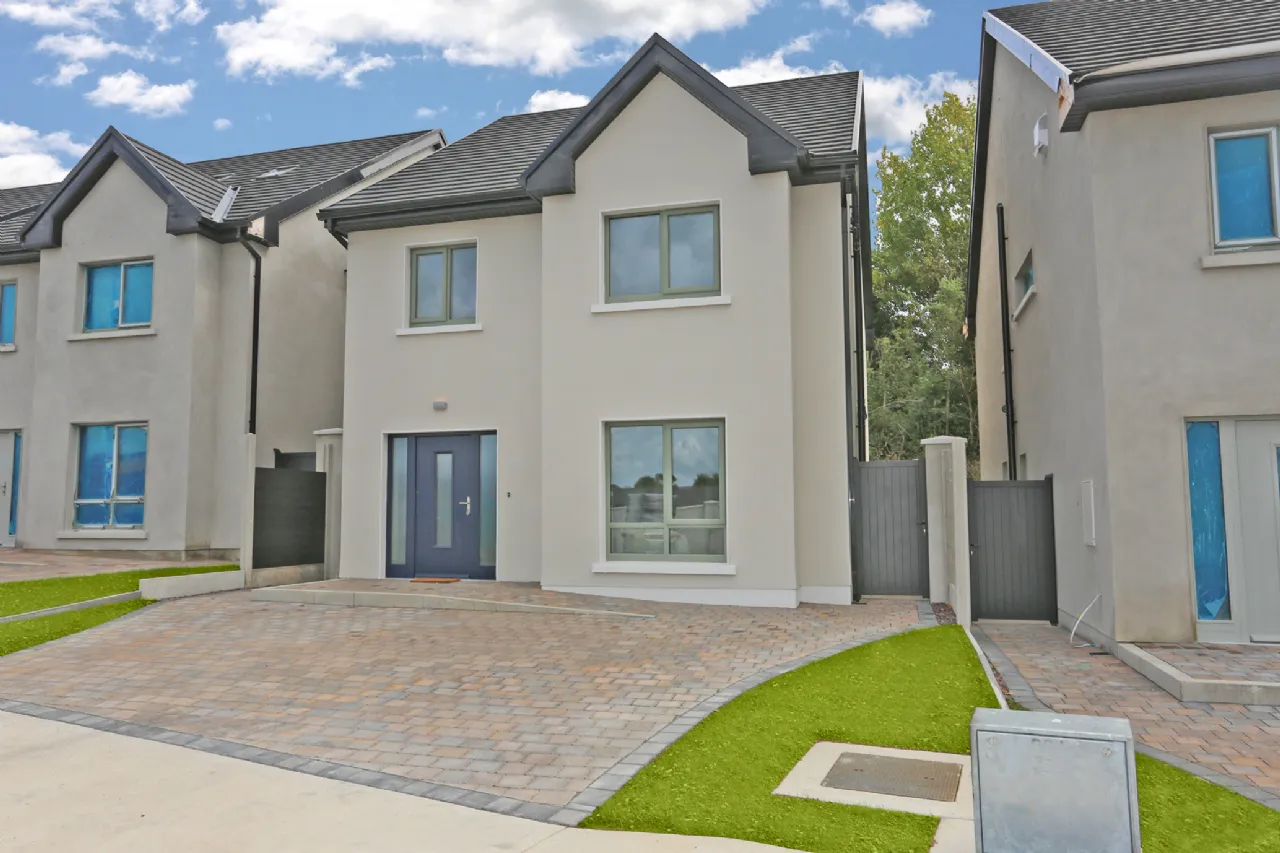 Photo of 2 Barnakyle Gardens, Patrickswell, Limerick, V9400N2