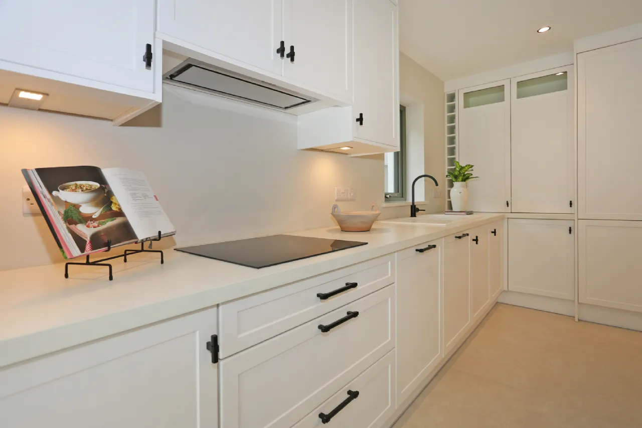 Photo of 2 Barnakyle Gardens, Patrickswell, Limerick, V9400N2