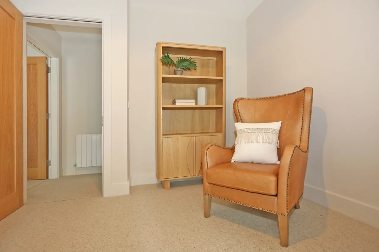 Photo of 2 Barnakyle Gardens, Patrickswell, Limerick, V9400N2