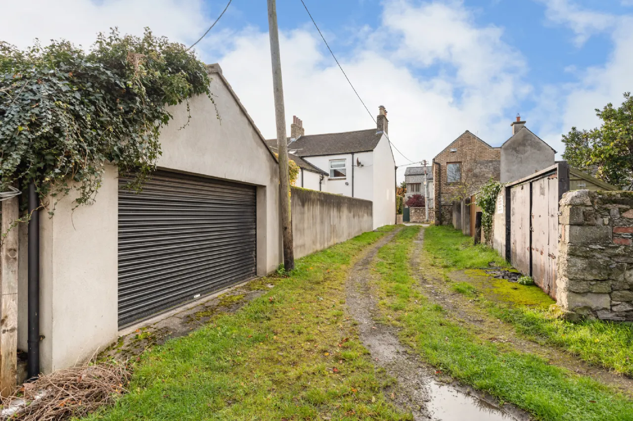 Photo of 1 Sandford Avenue, Donnybrook, Dublin 4, D04 C6Y6