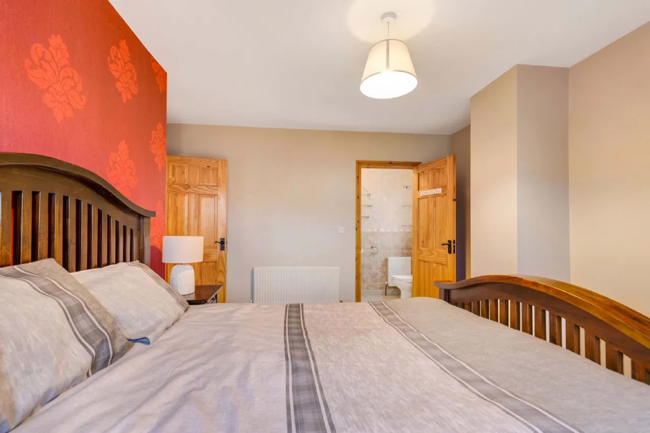 Photo of 2 Ashbrooke Manor, Moynehall, Cavan, H12C796