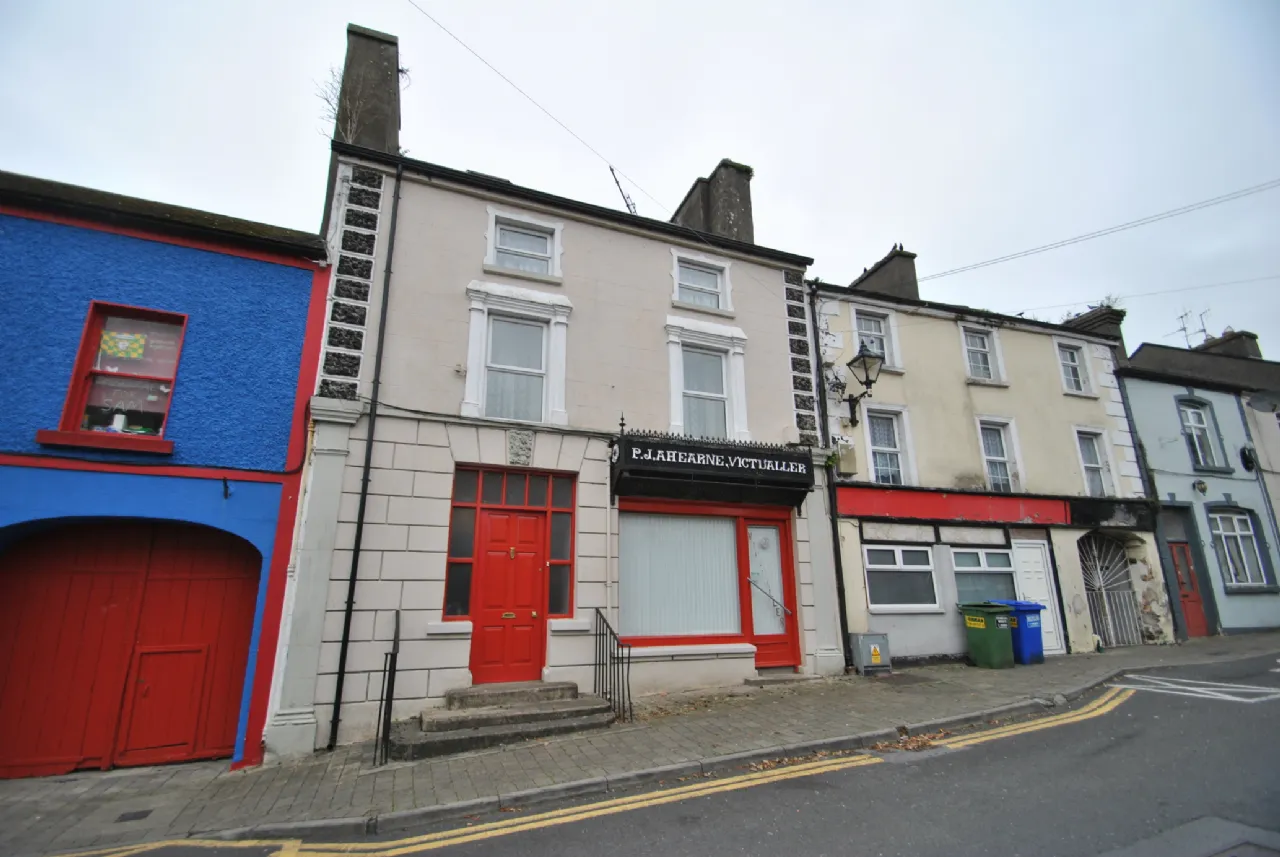 Photo of Rosemary Street, Roscrea, Co. Tipperary, E53 AE28