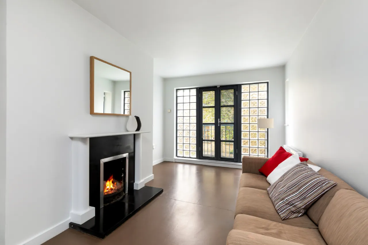 Photo of 6 Cannon Mews East, Beggars Bush, Dublin 4, DO4 YN83