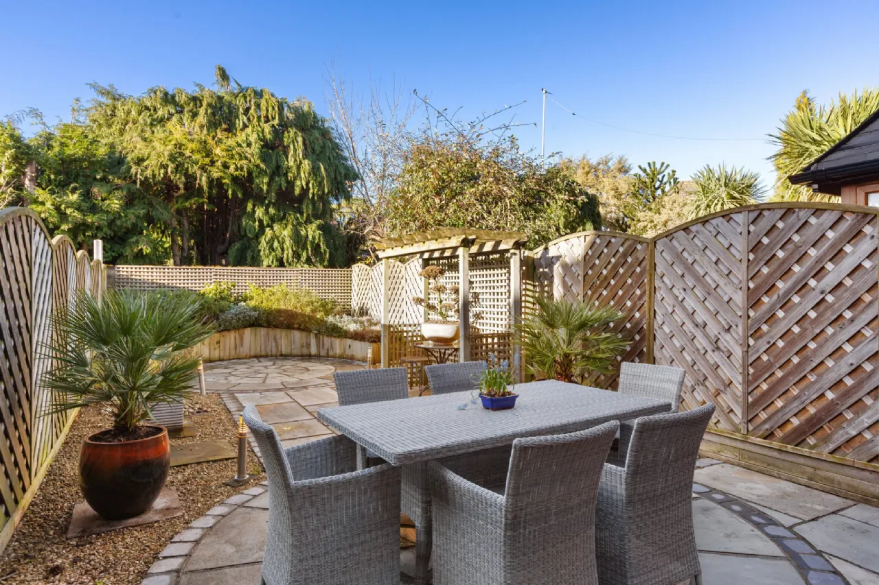 Photo of 18 Woodlawn Grove, Churchtown, Dublin 14, D14 NY52