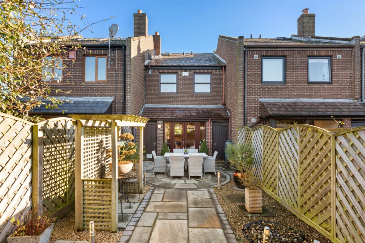 Photo of 18 Woodlawn Grove, Churchtown, Dublin 14, D14 NY52