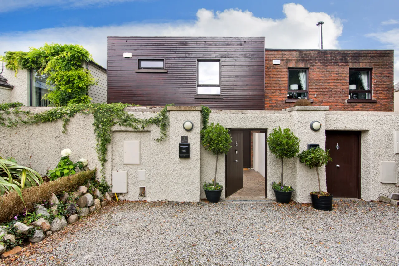 Photo of 2 The Mews, Kensington Lodge, Rochestown Avenue, Dun Laoghaire, A96V002