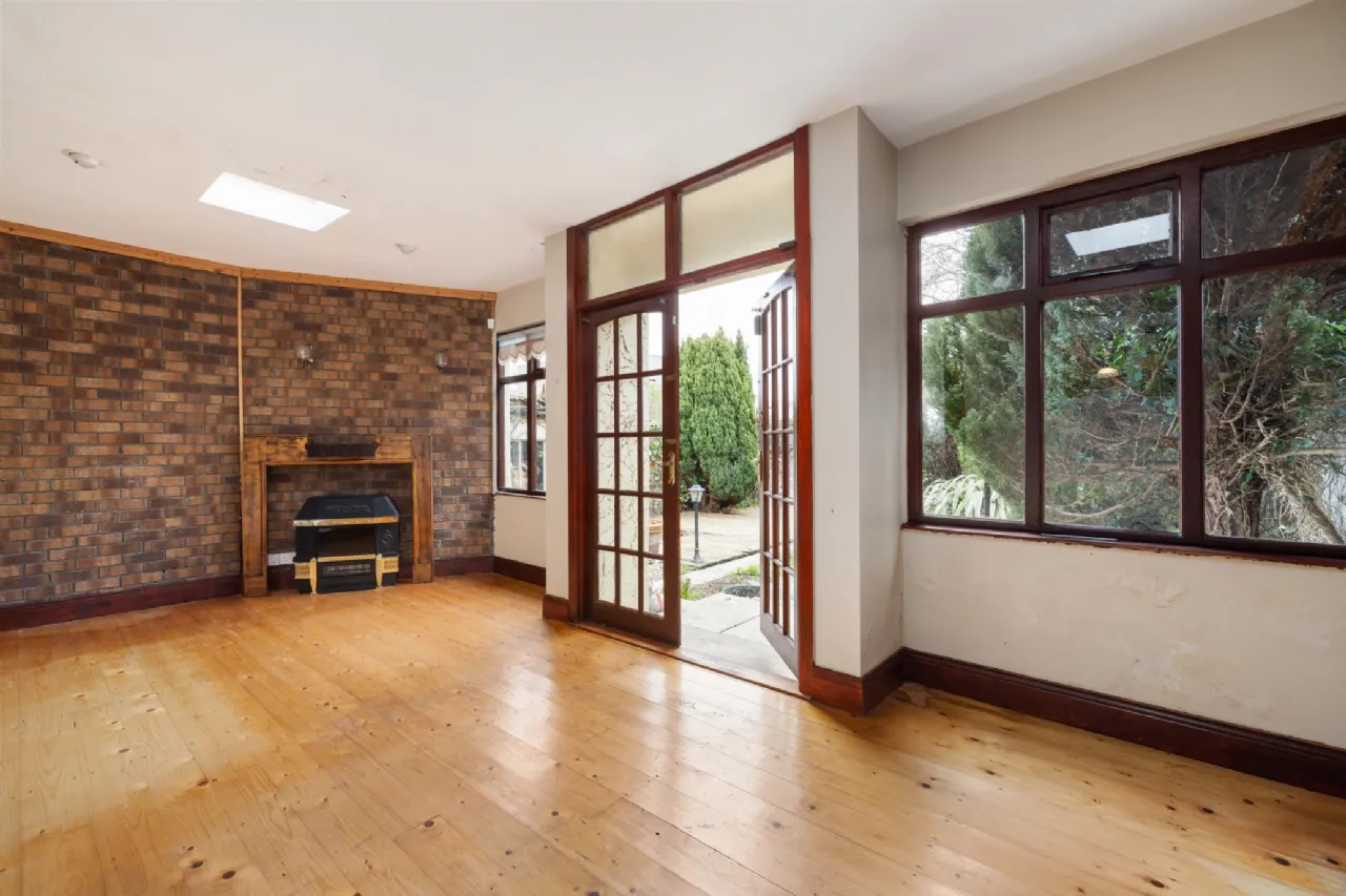 Photo of 24 Sweetmount Drive, Dundrum, Dublin 14, D14 YN57