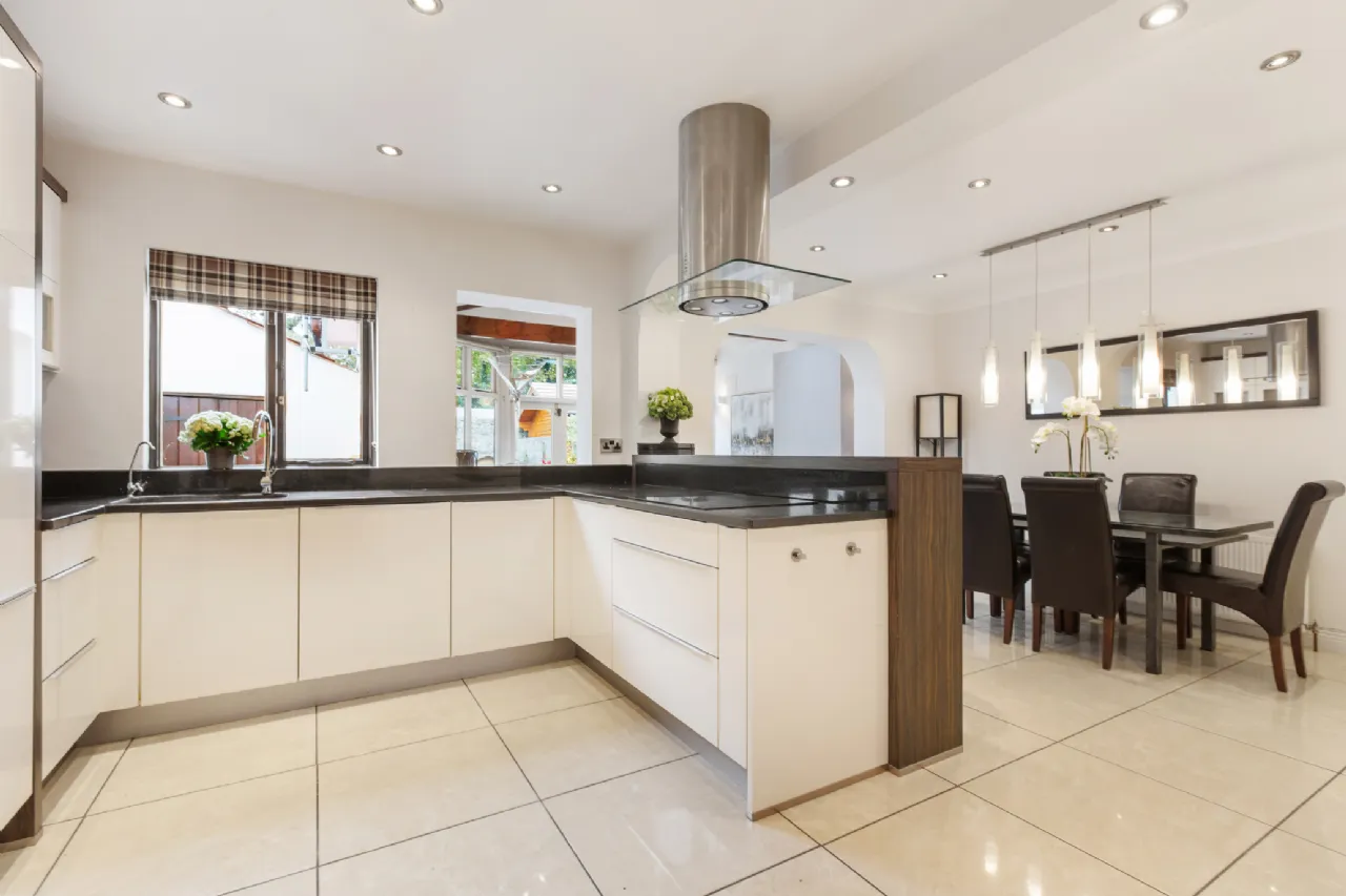 Photo of 15 Tudor Lawns, Foxrock, Dublin 18, D18 A6Y5