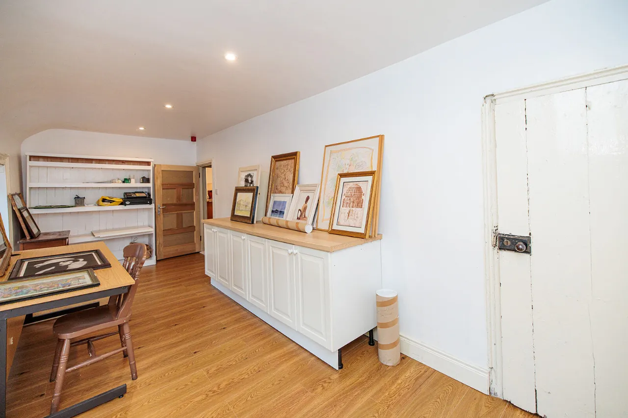 Photo of Tim's Bar & Lounge, The Quay, Thomastown, Co. Kilkenny, R95 XA70